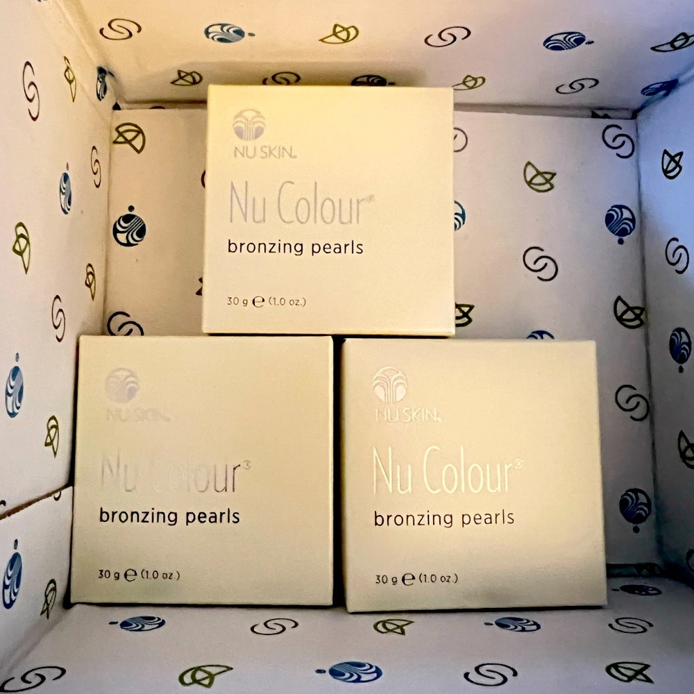 1 box of Nu skin bronzing pearls